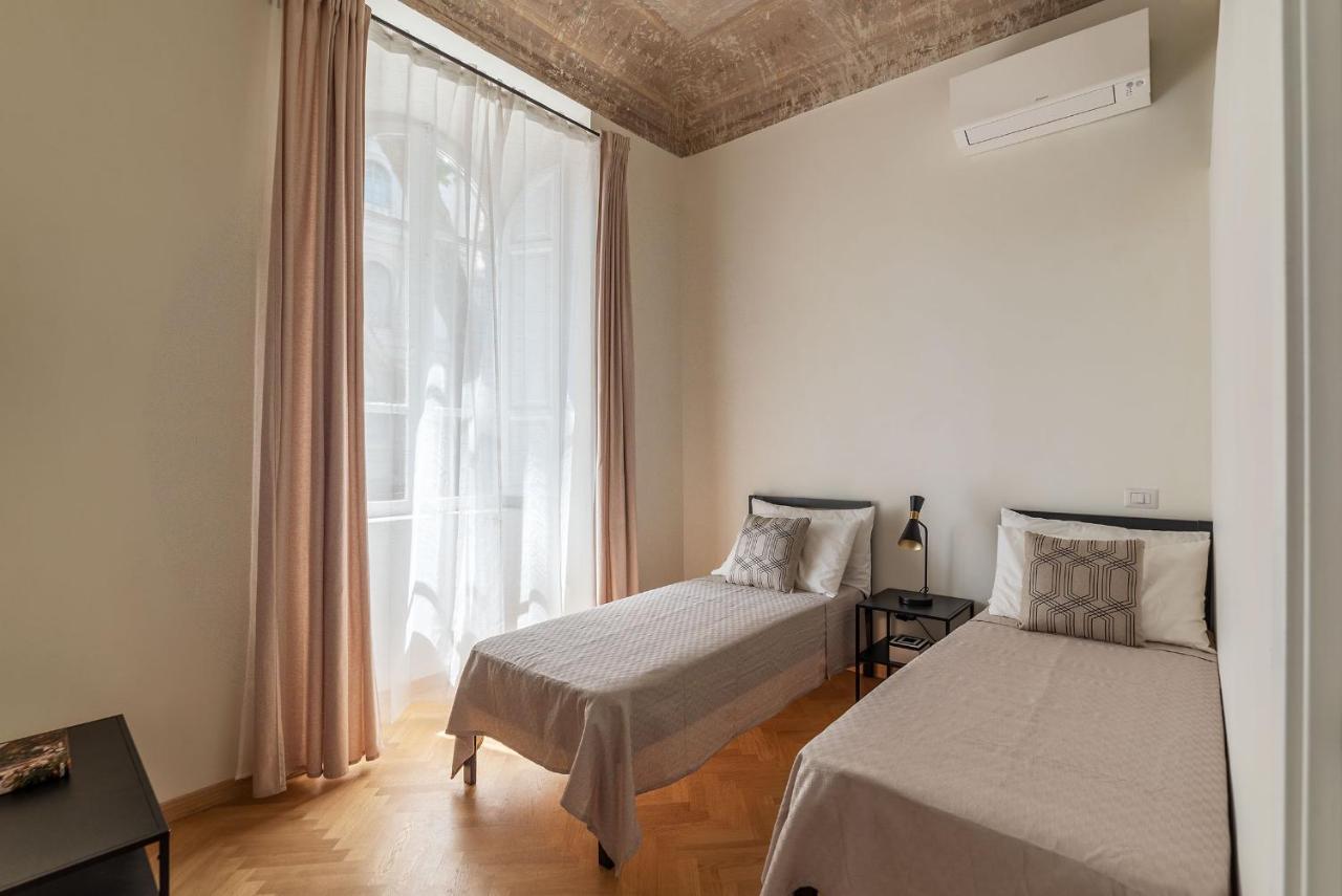Castro Pretorio Apartment Рим Екстериор снимка