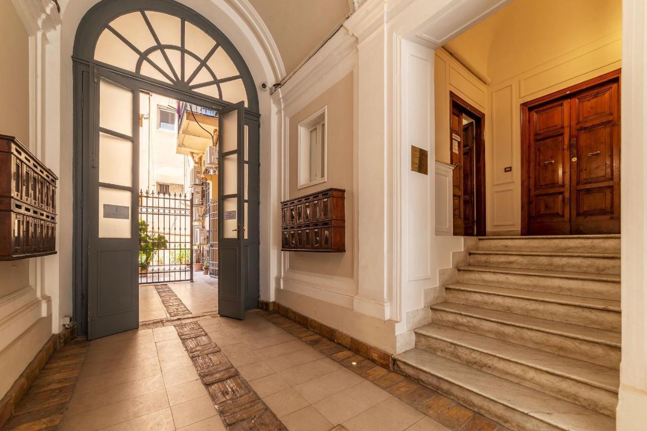Castro Pretorio Apartment Рим Екстериор снимка