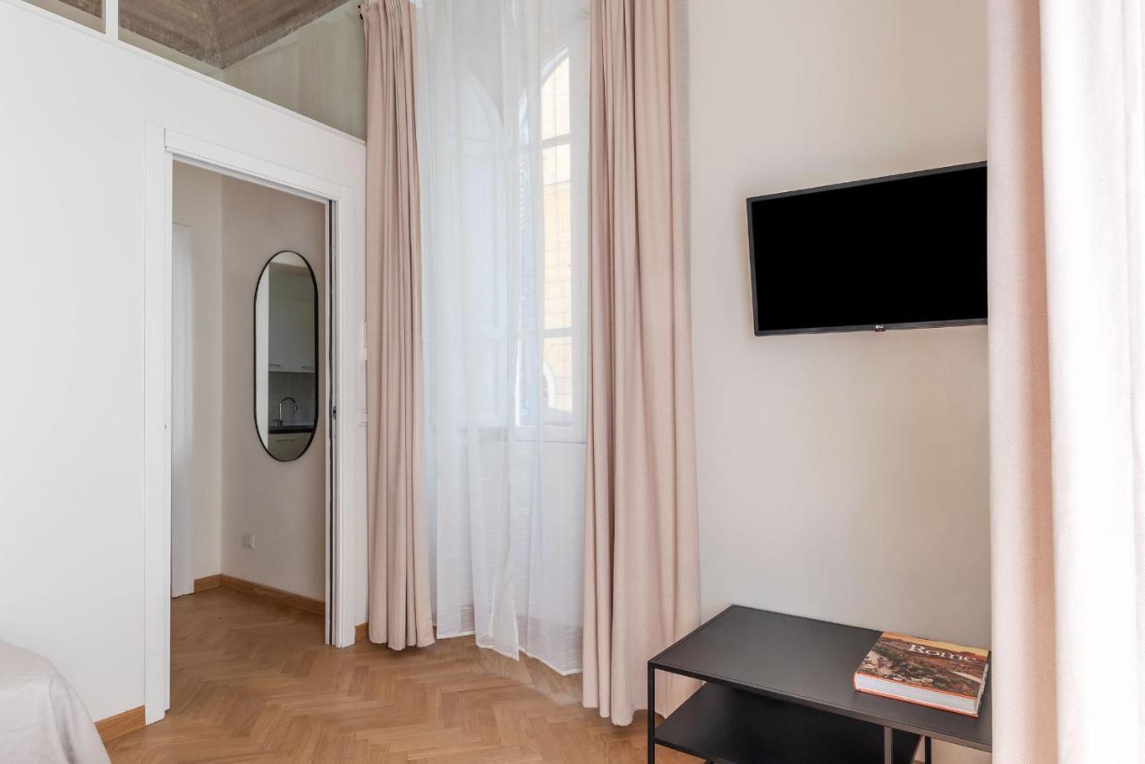 Castro Pretorio Apartment Рим Екстериор снимка