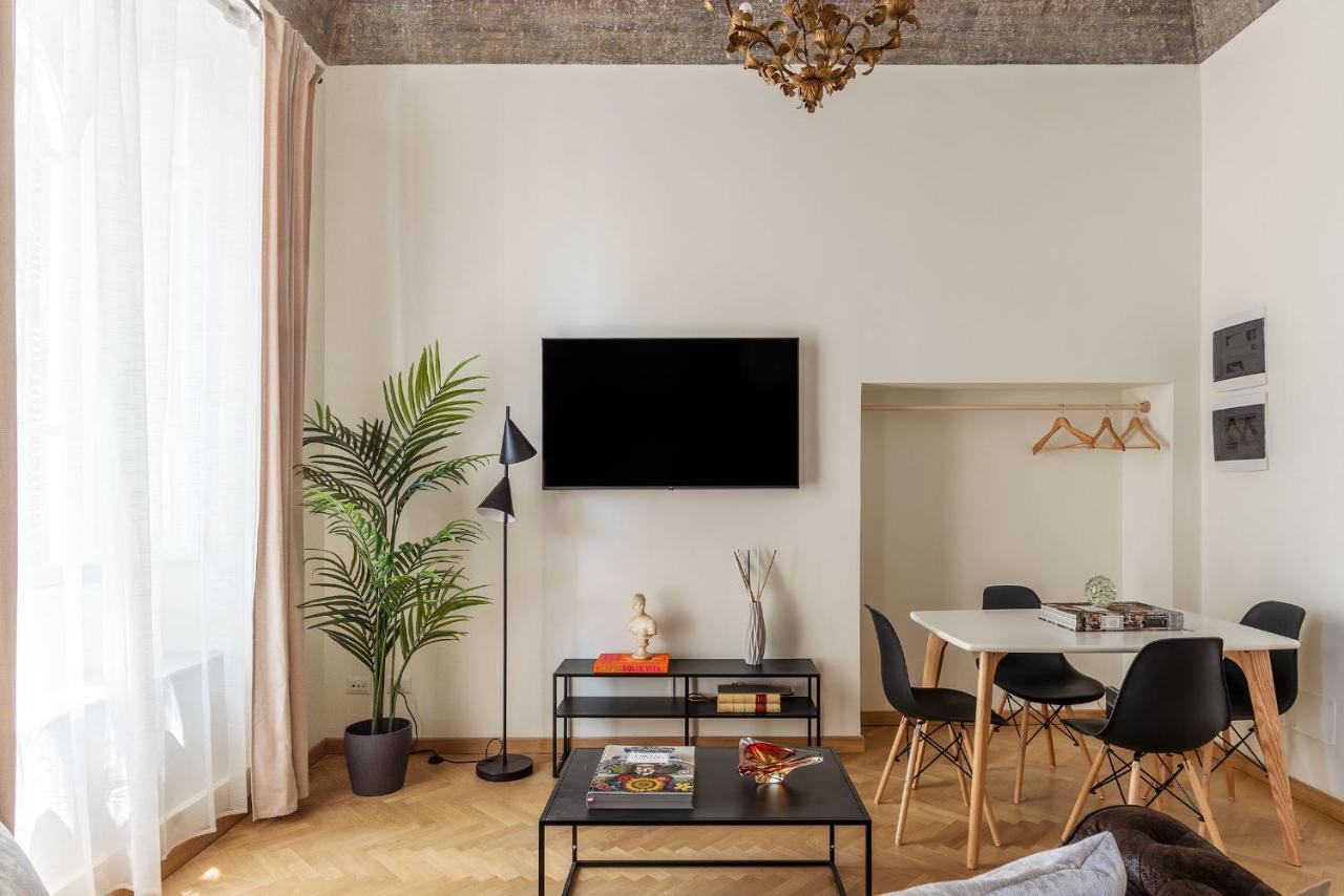 Castro Pretorio Apartment Рим Екстериор снимка
